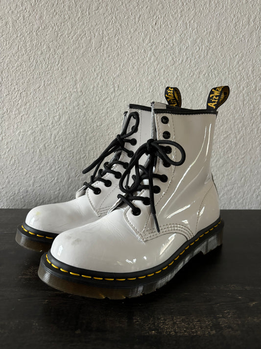 Patent White 1460