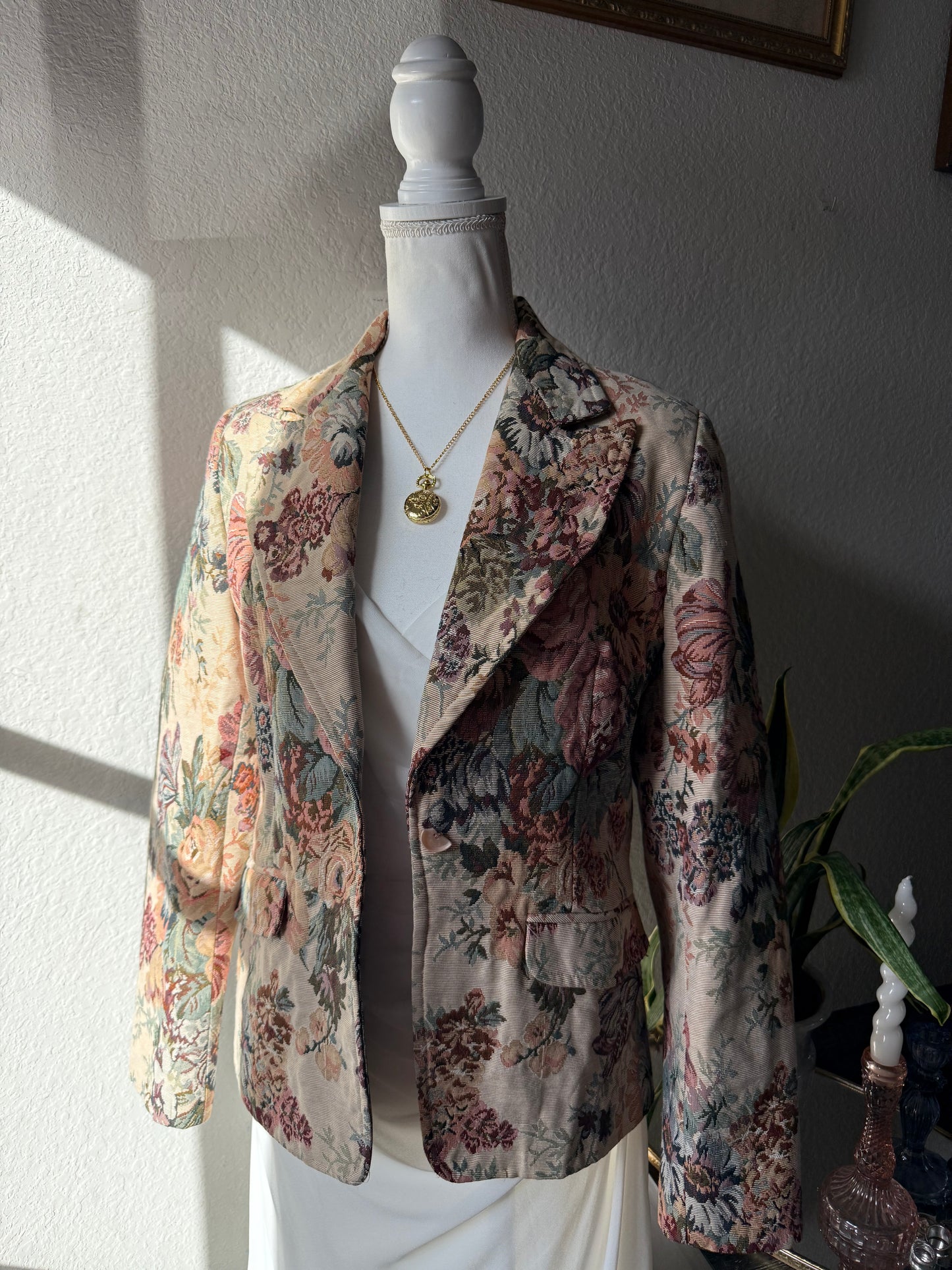 Floral Tapestry Blazer
