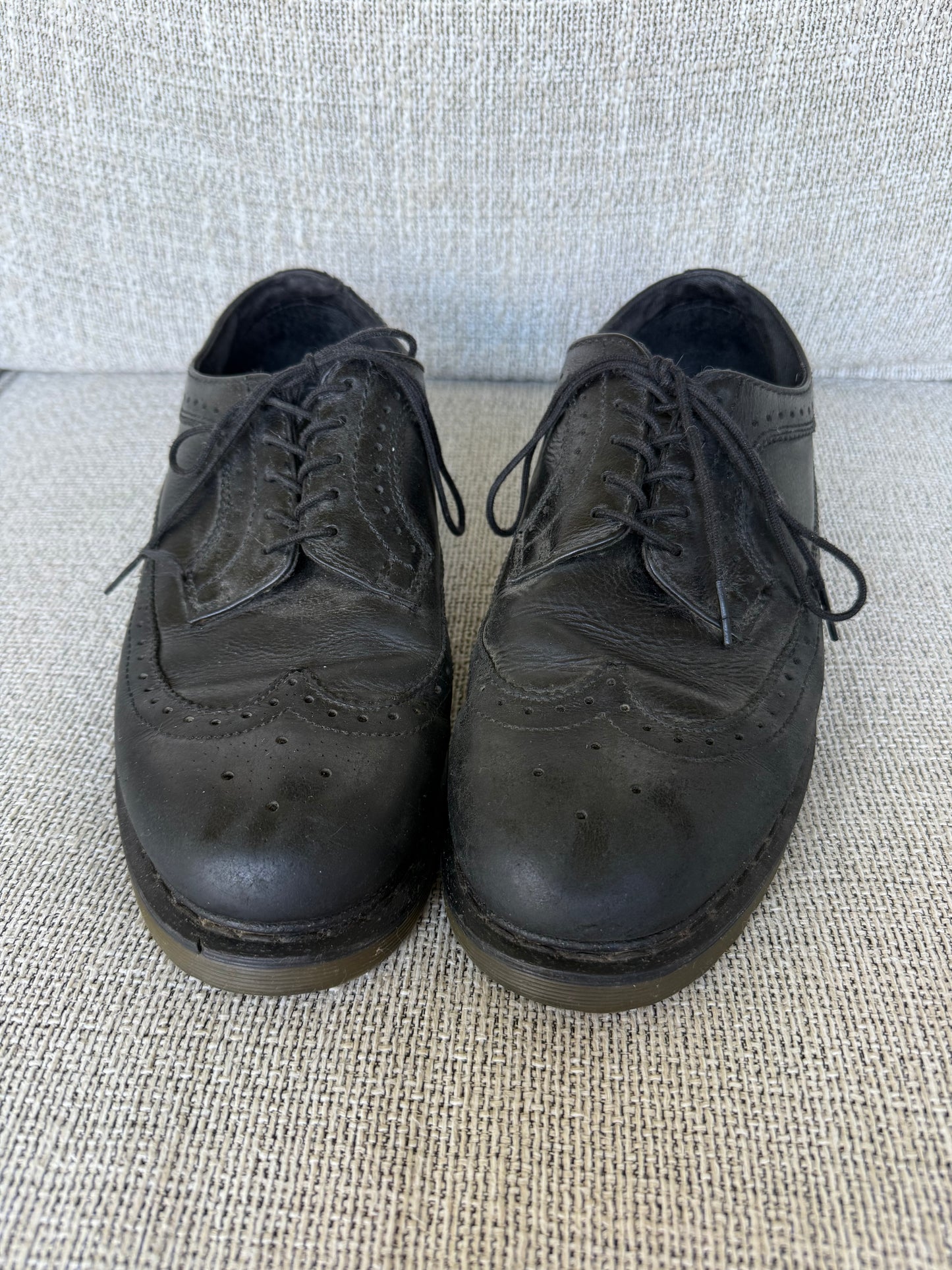 Black Wingtips