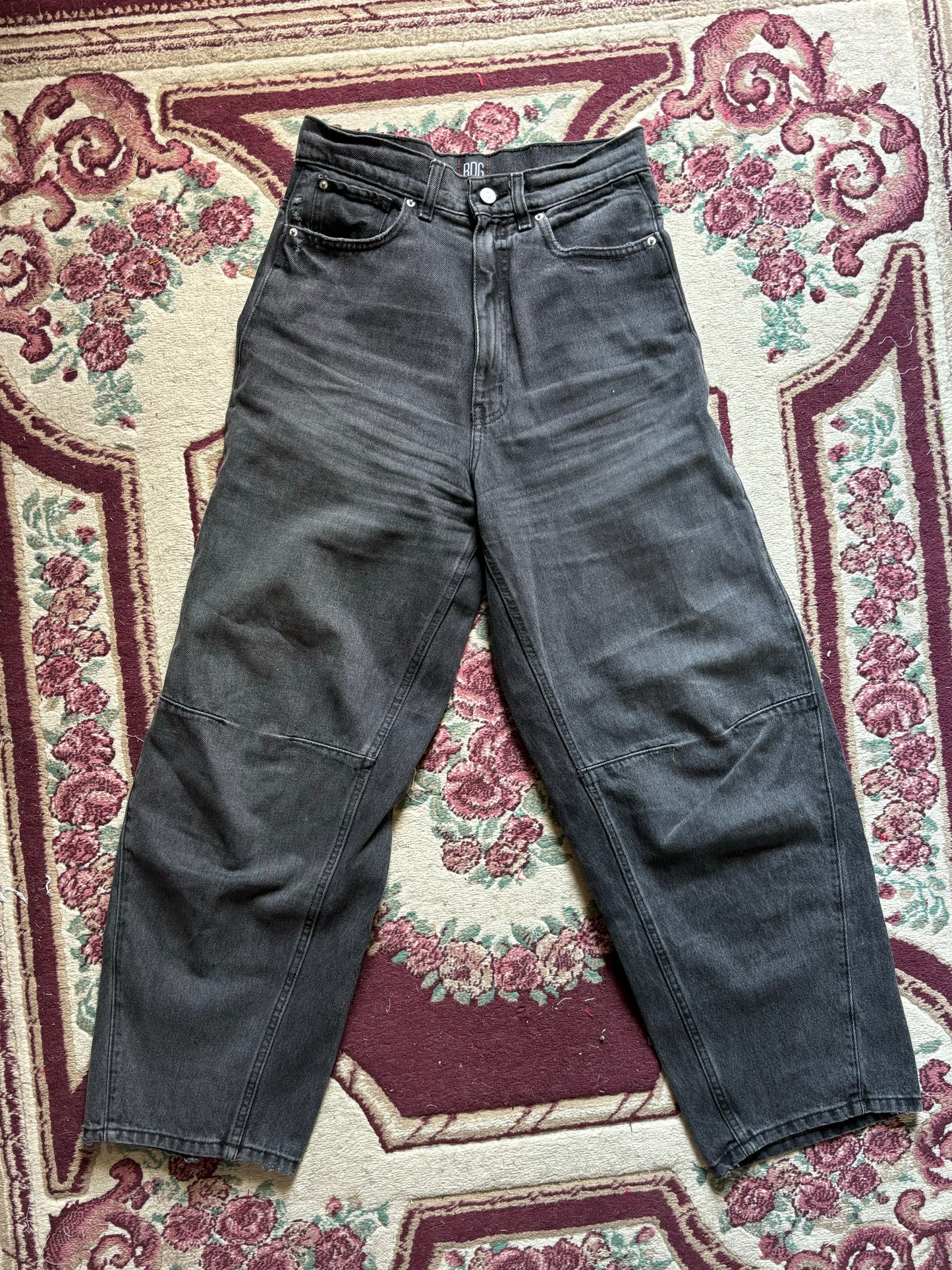 (28”) BDG Jeans