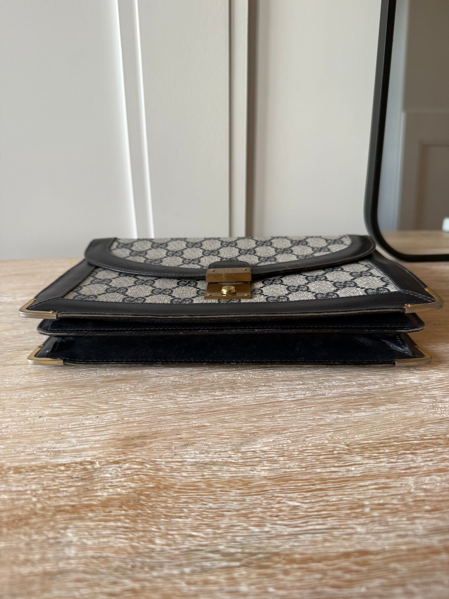Gucci Messenger Bag