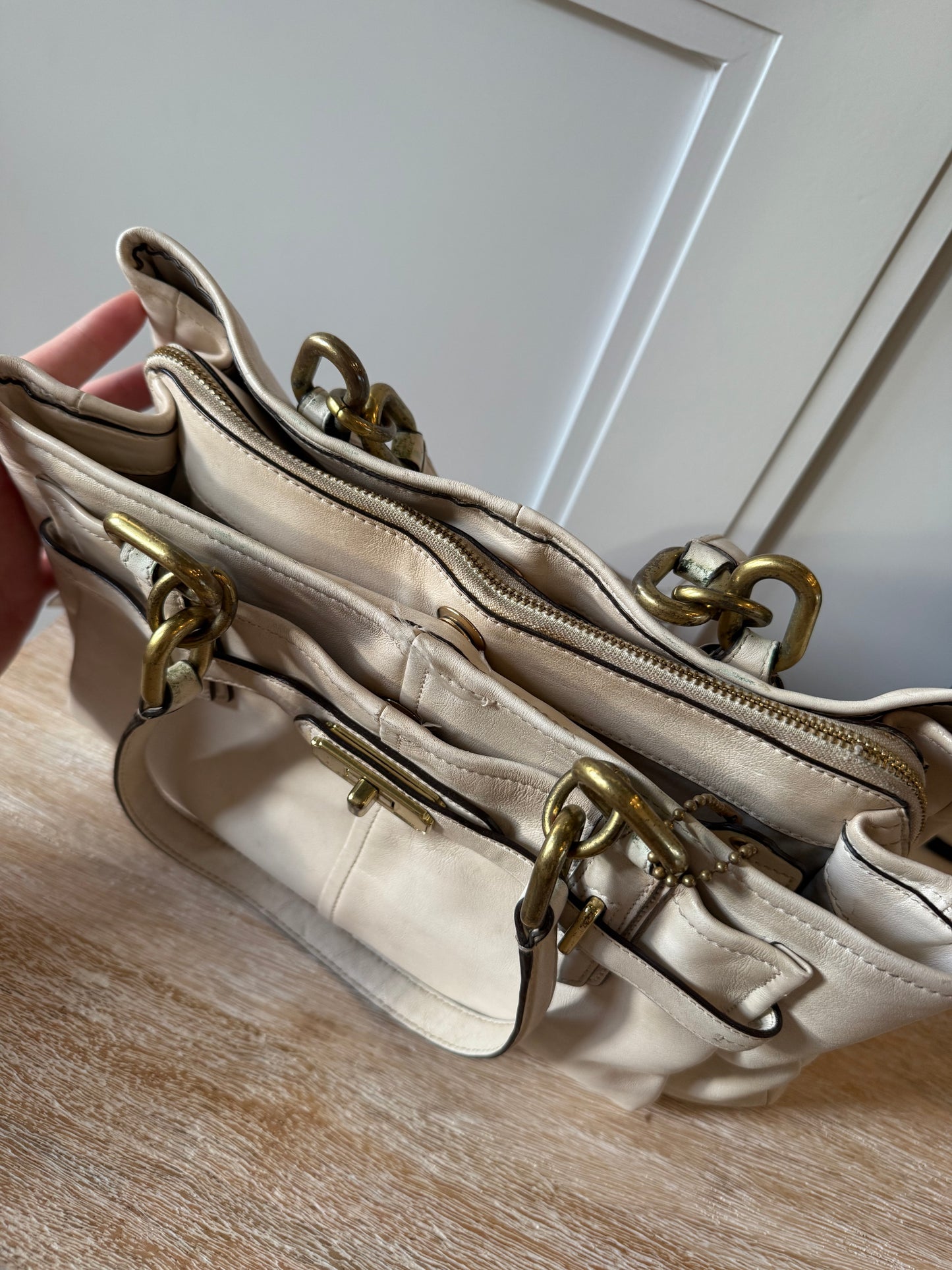 Coach White Chelsea Jayden