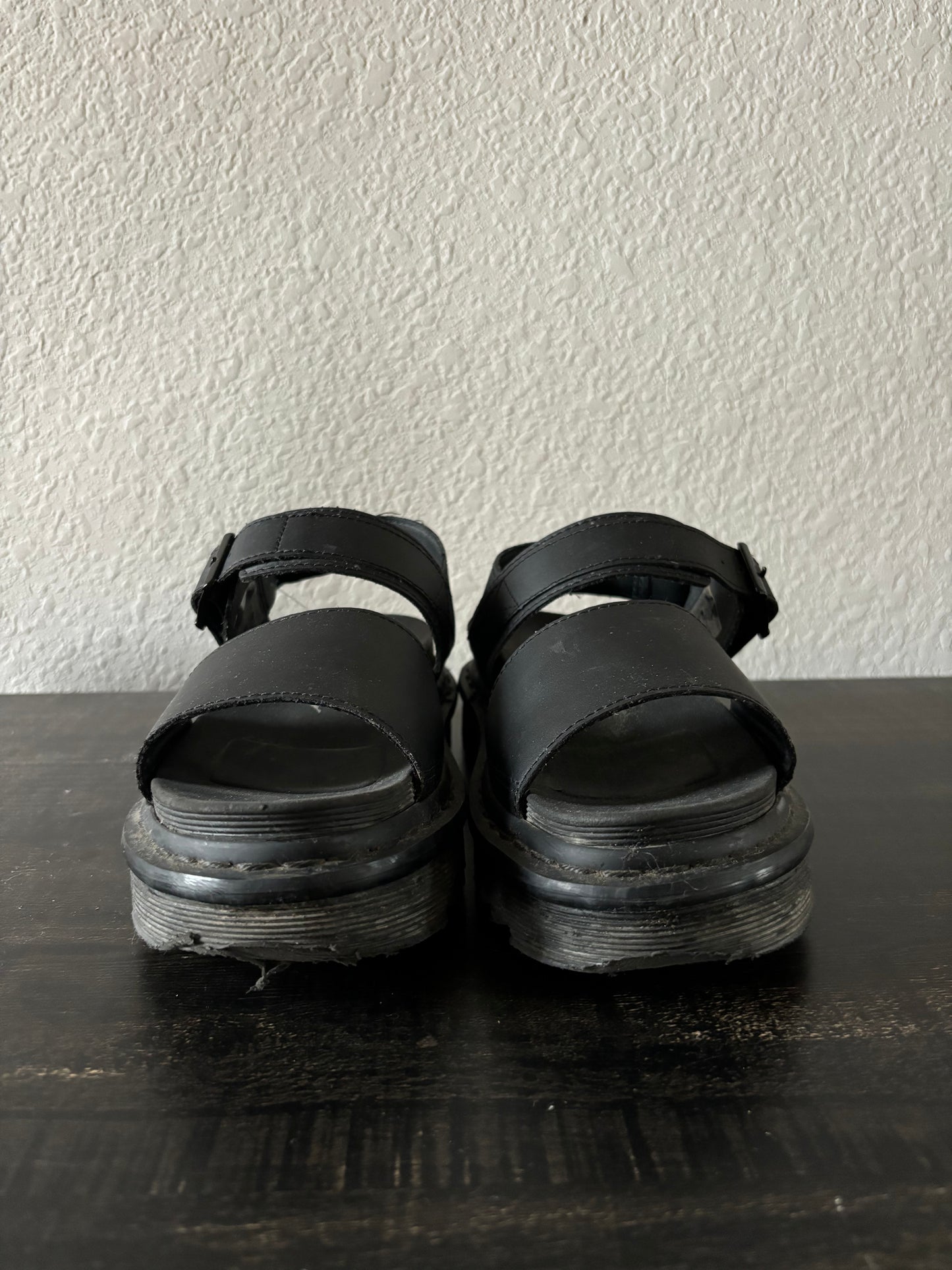 Voss Sandals