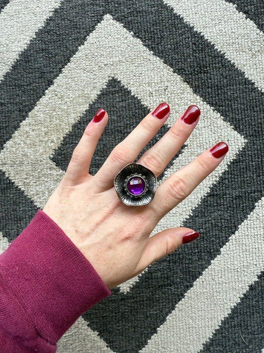 Dark Purple Flower Ring (7-8.5)