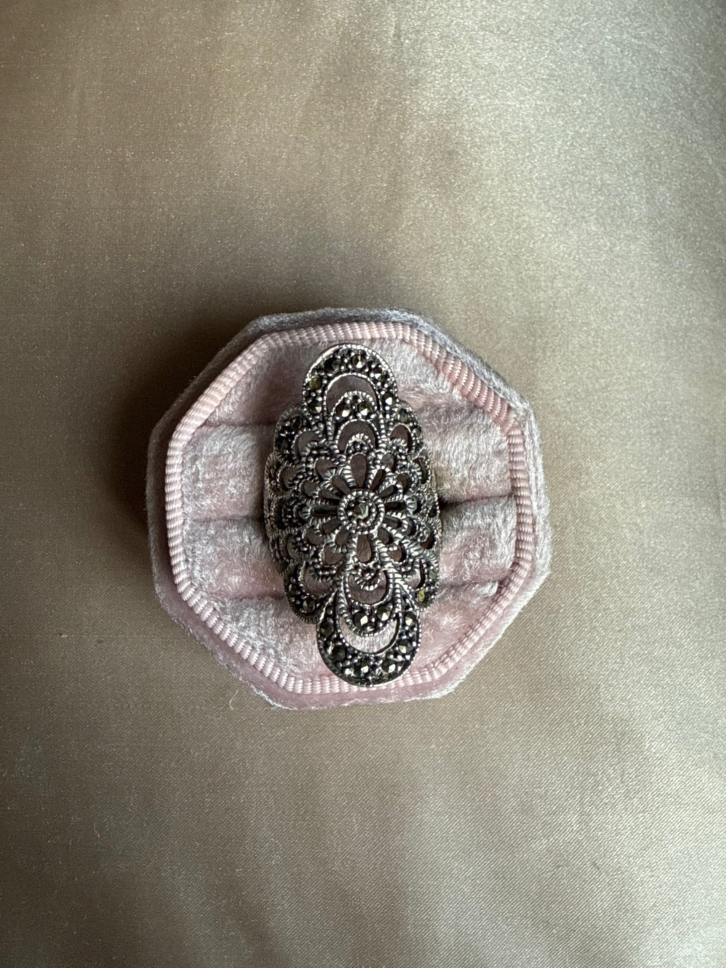 Sterling Marcasite Shield Ring (6.5)