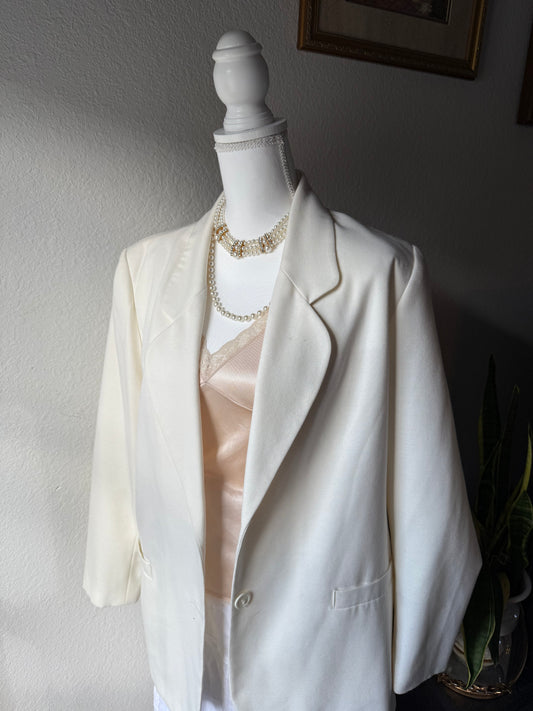 XXL - White Blazer