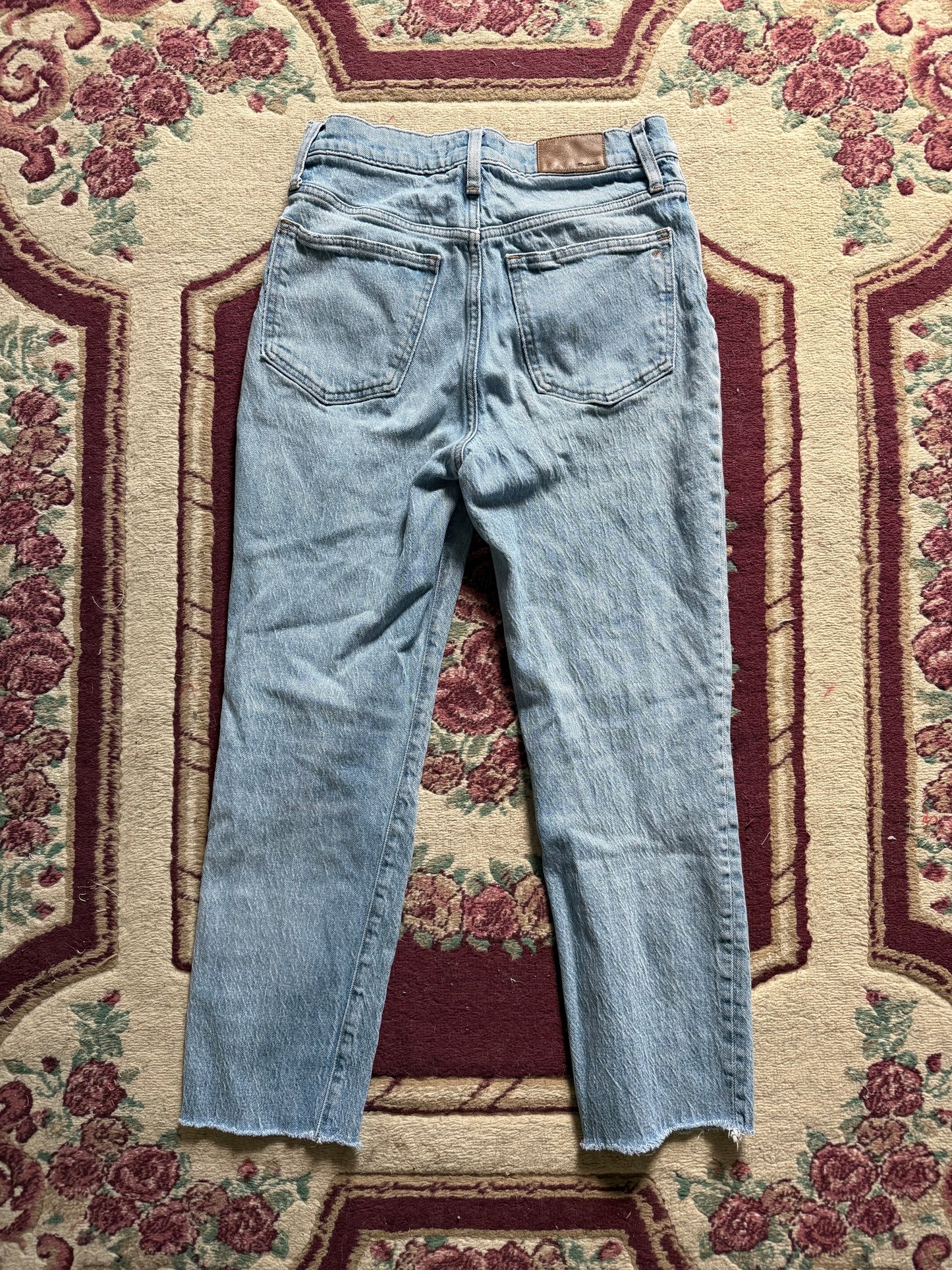 27” Distressed Madewell