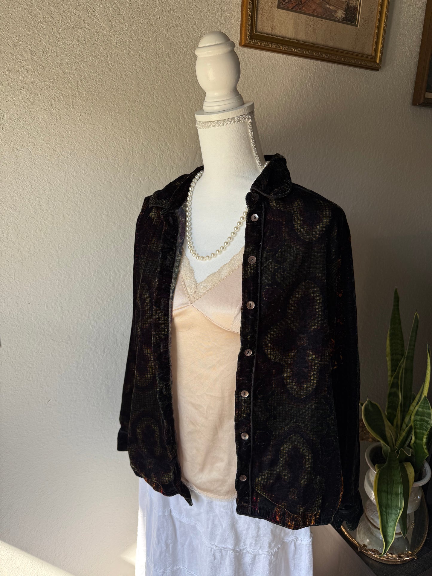 S - Velvet Button Up