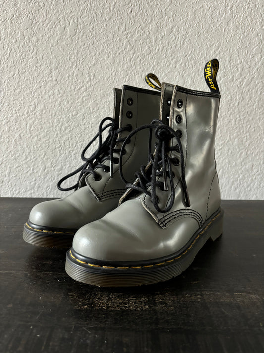 Gray 1460