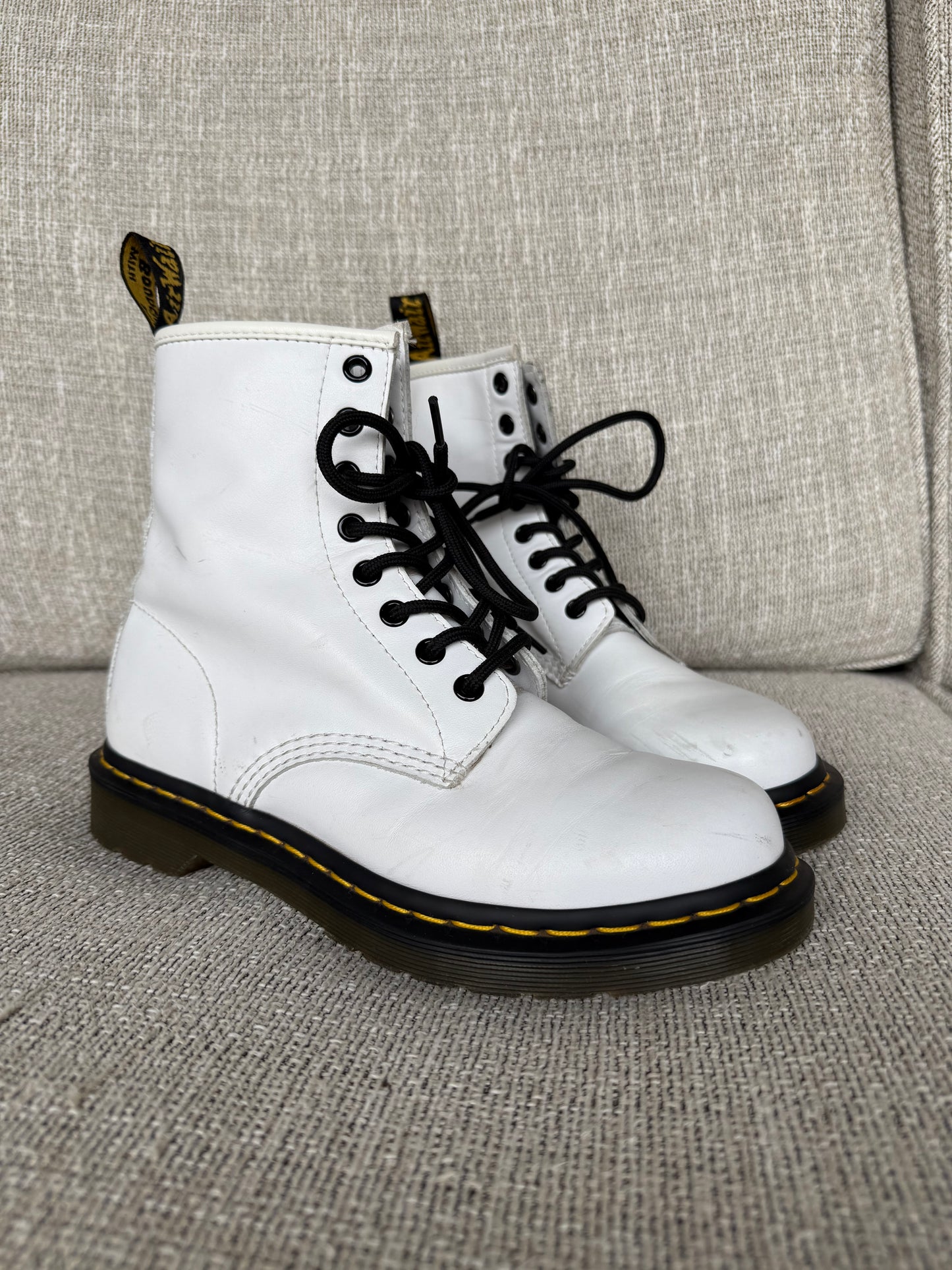 White Nubuck 1460
