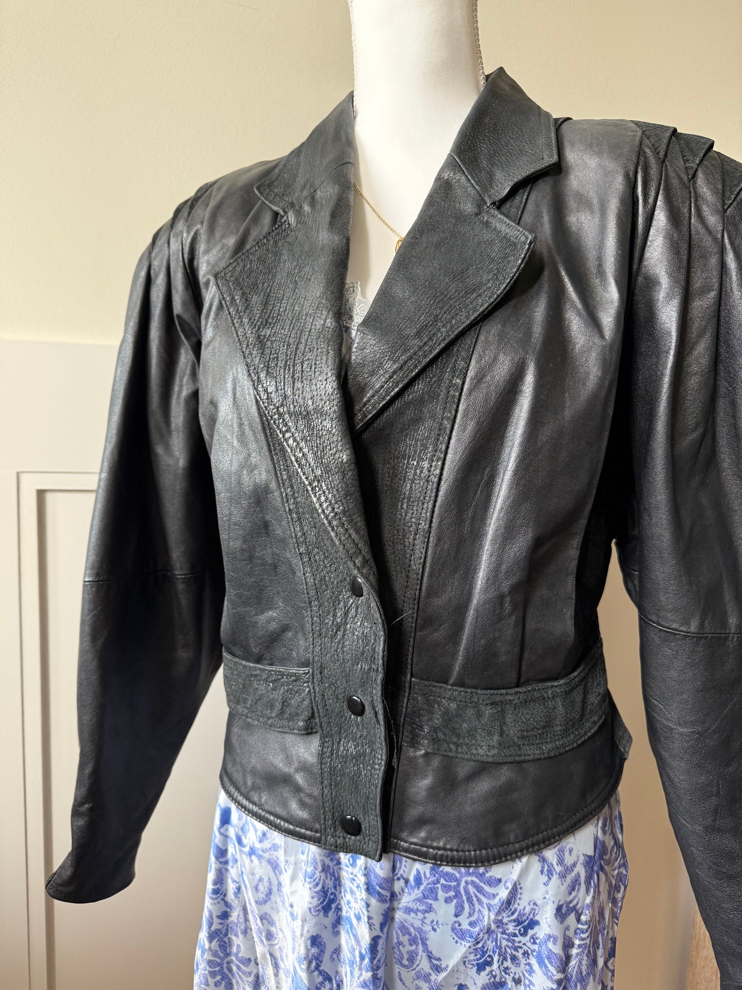 G-III Cropped Leather Jacket