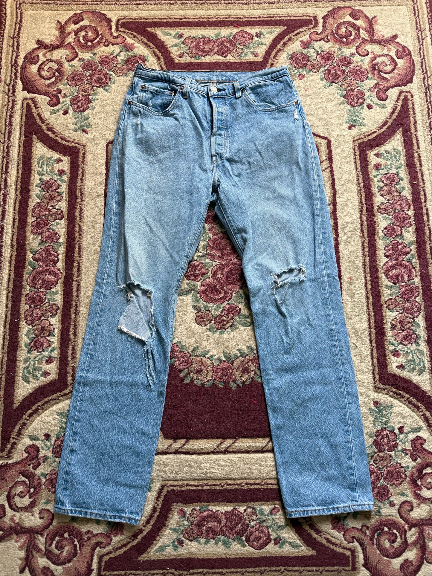 30” Levi’s 501