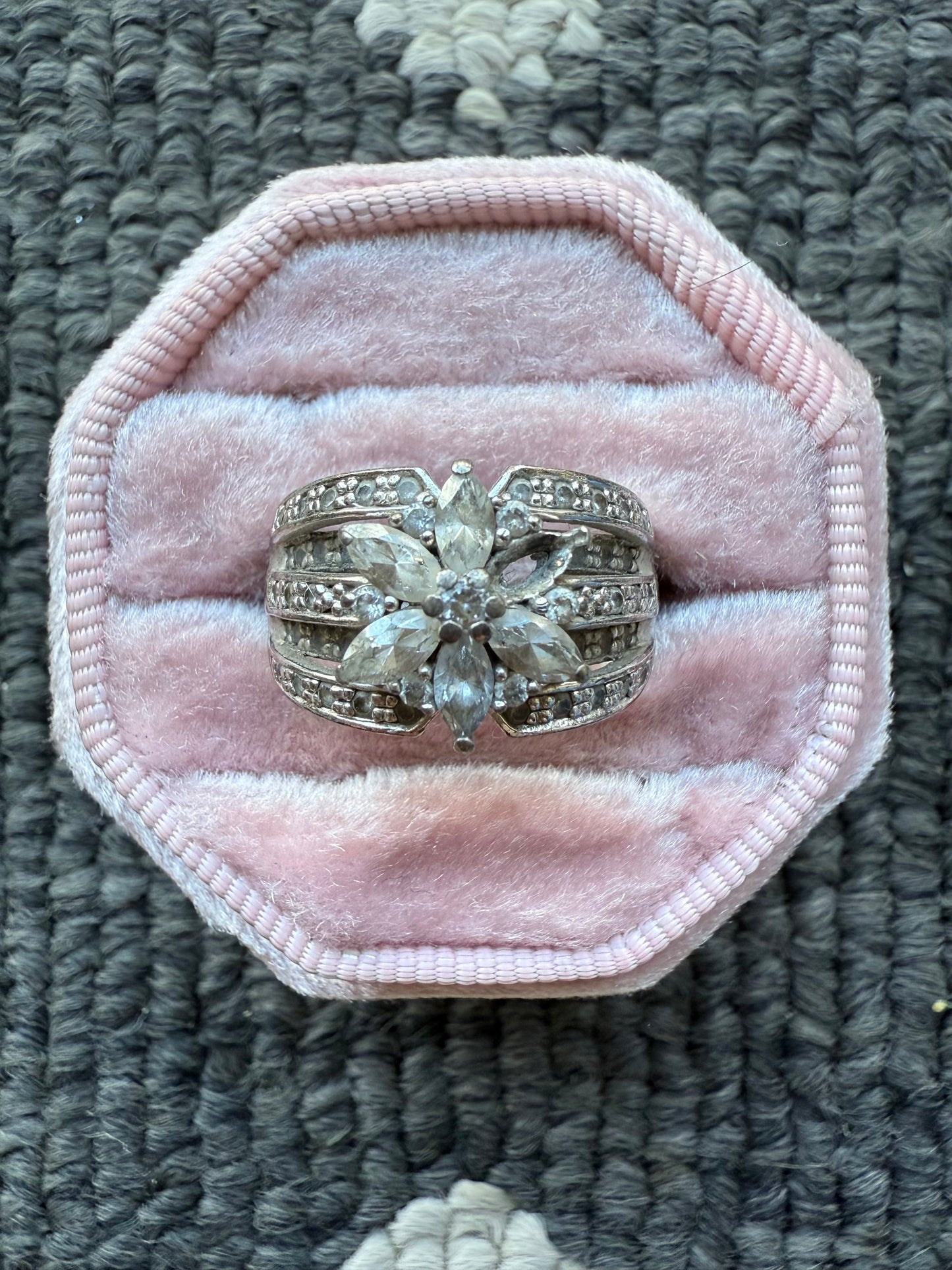 Sterling Crystal Flower Ring (5.5)