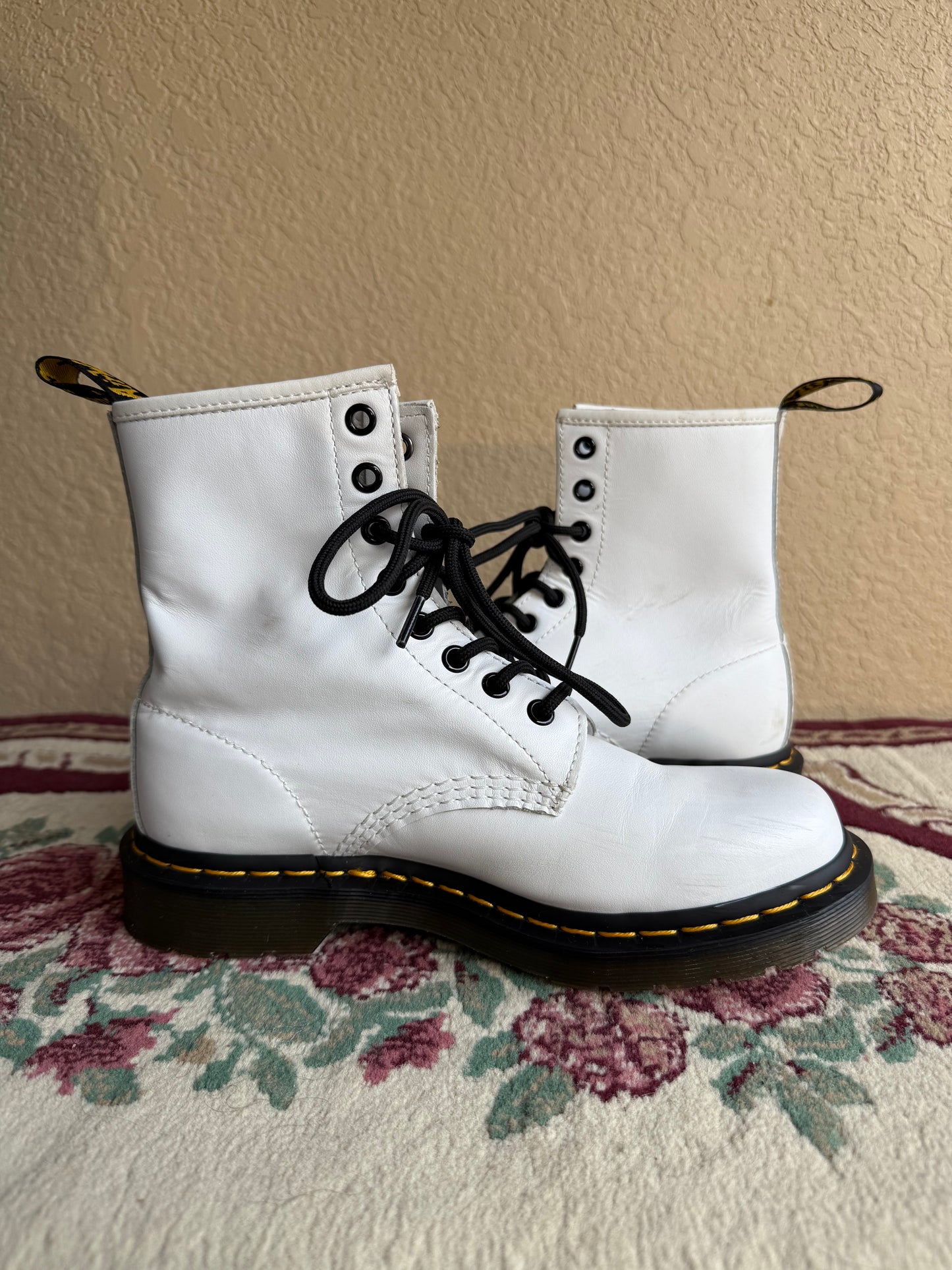 White 1460