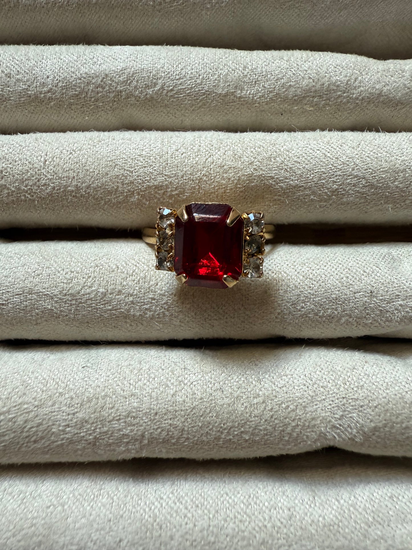 Adjustable Red & Gold (8-10)