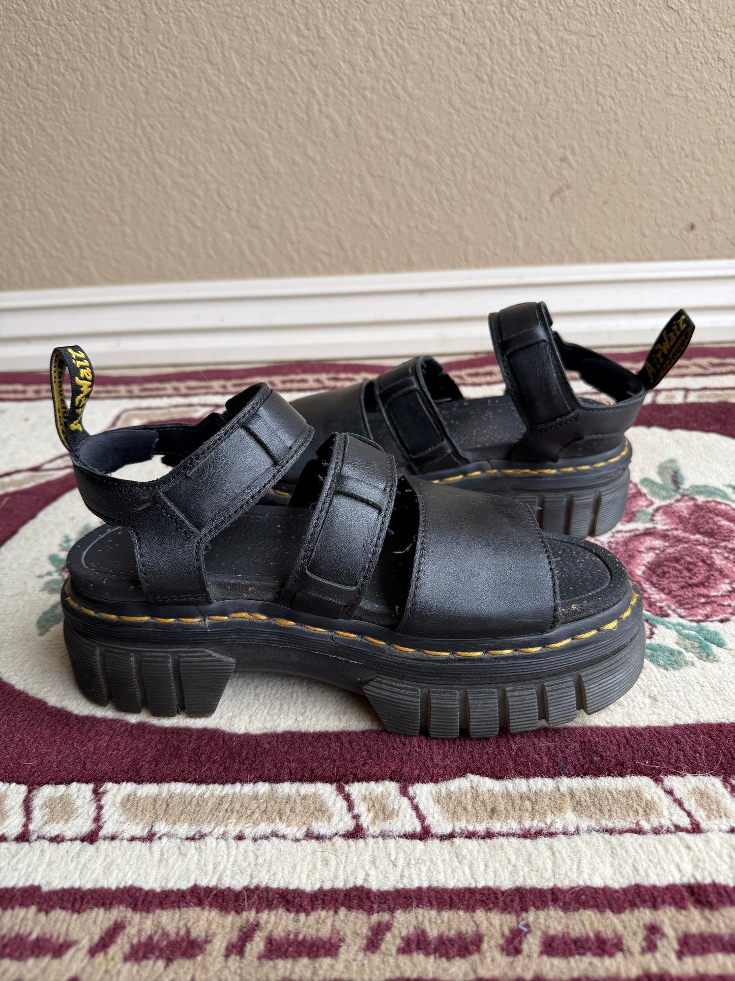 Ricki Sandals