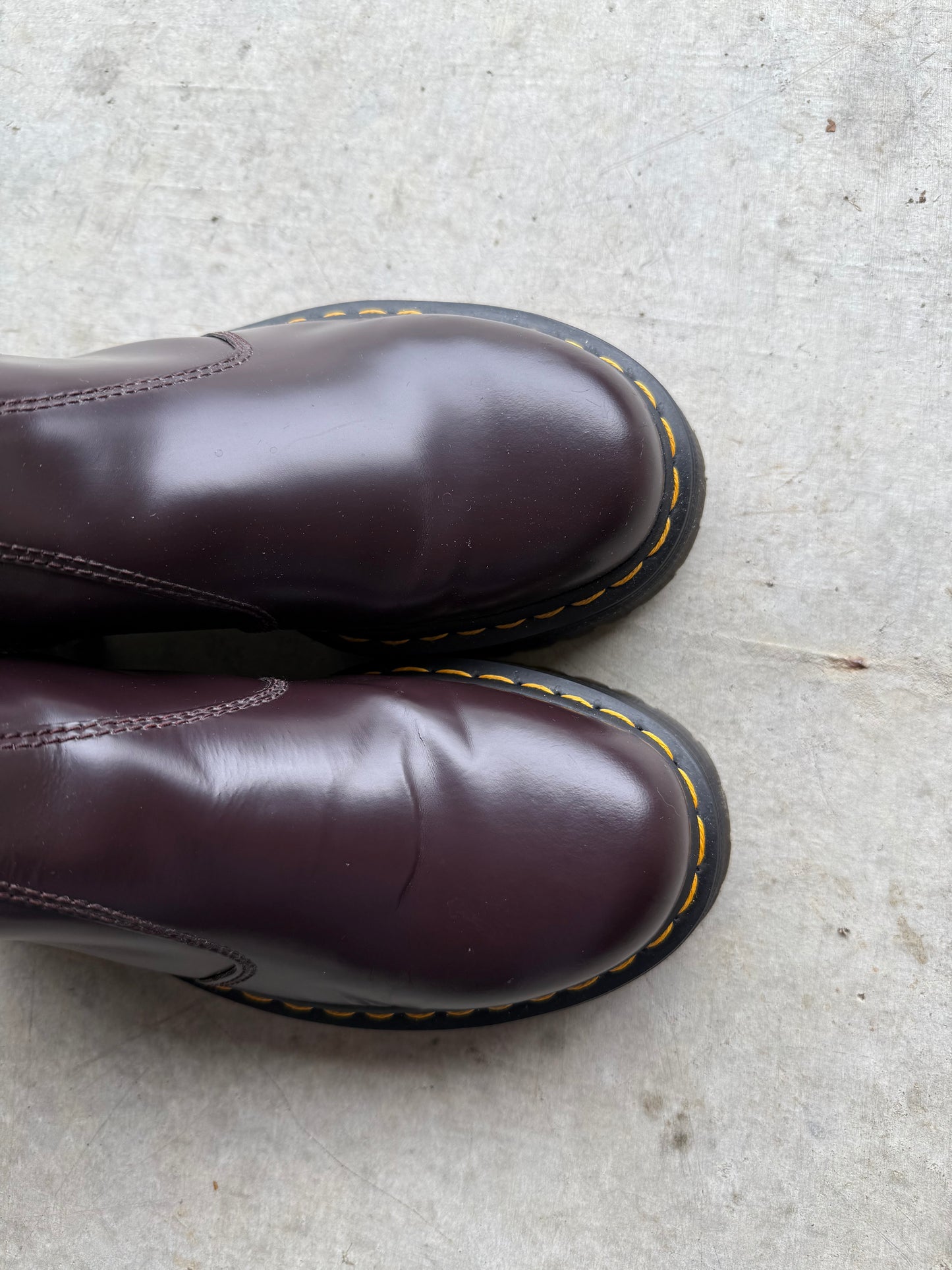 Burgundy Chelsea
