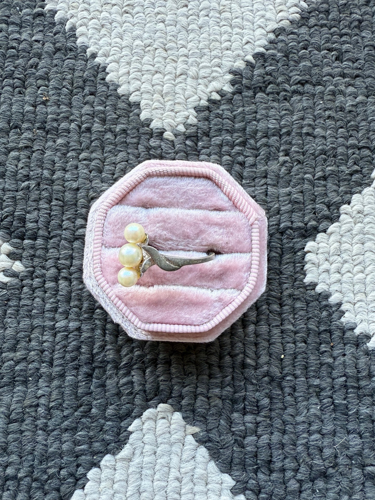 Sterling Three Pearls Ring (6.25)