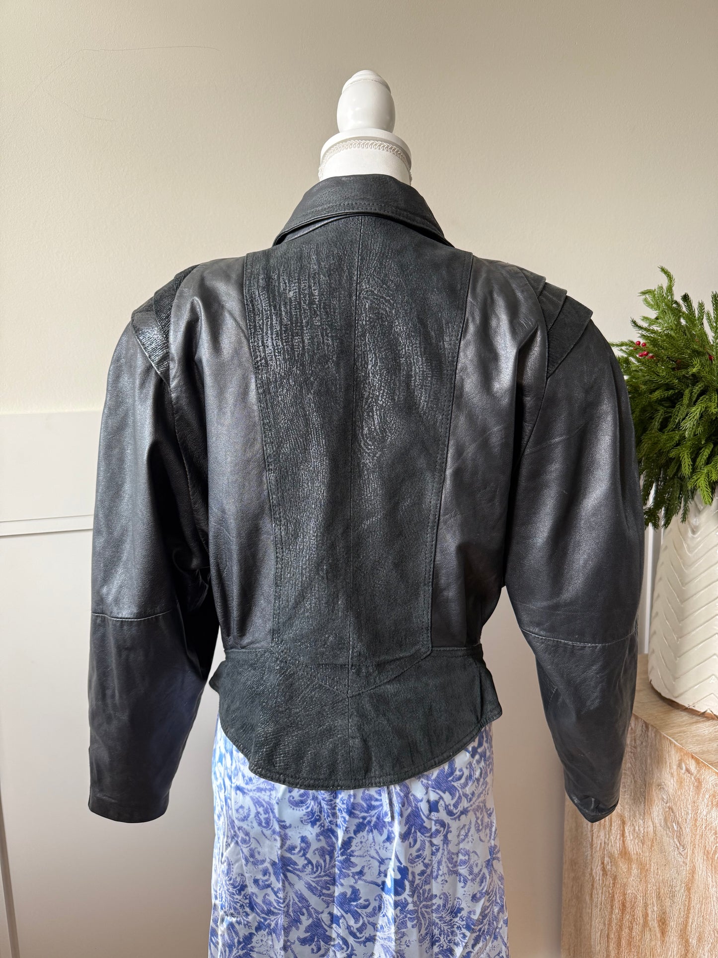 G-III Cropped Leather Jacket