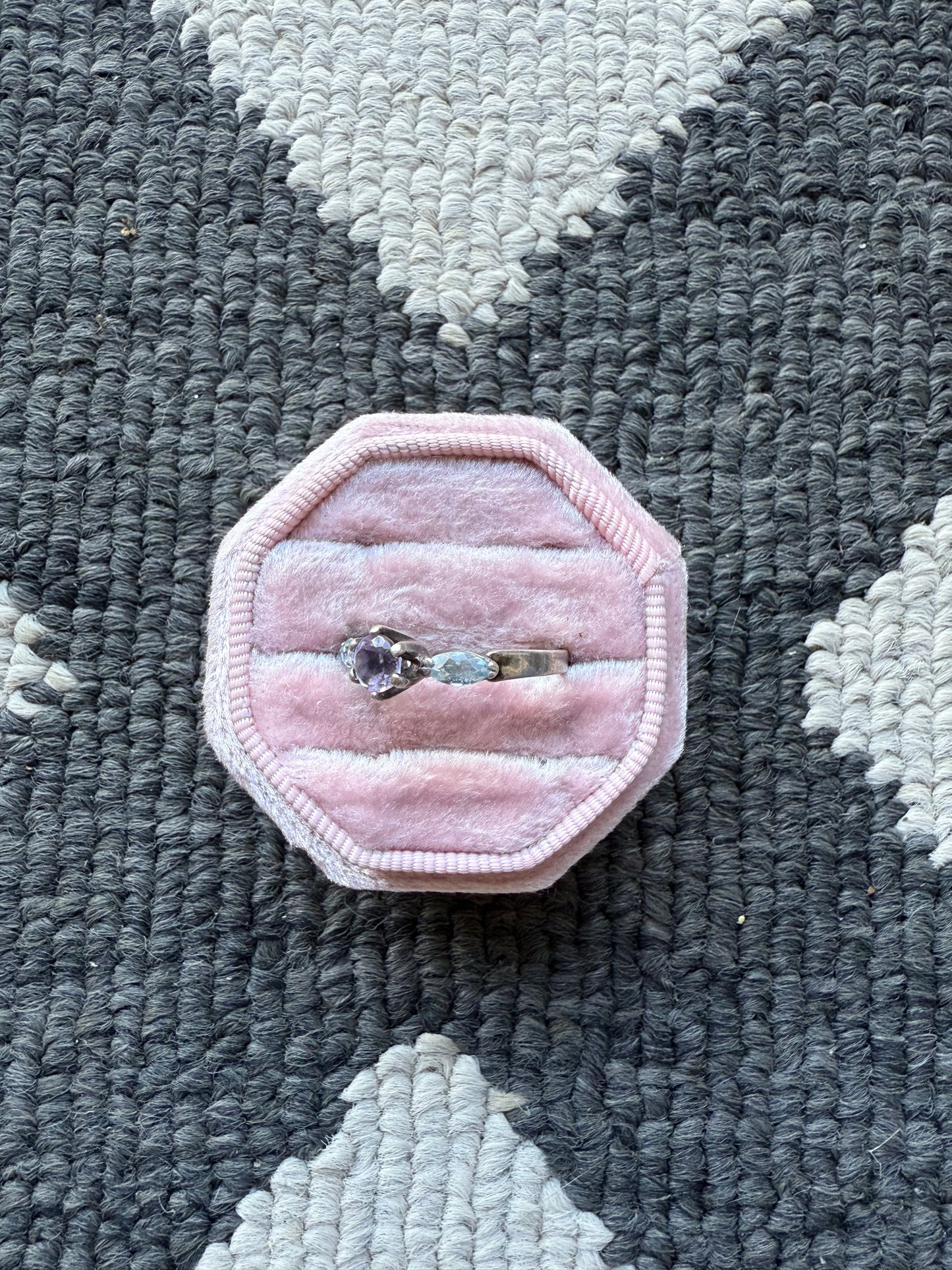 Sterling Purple Stone Ring (6.75)