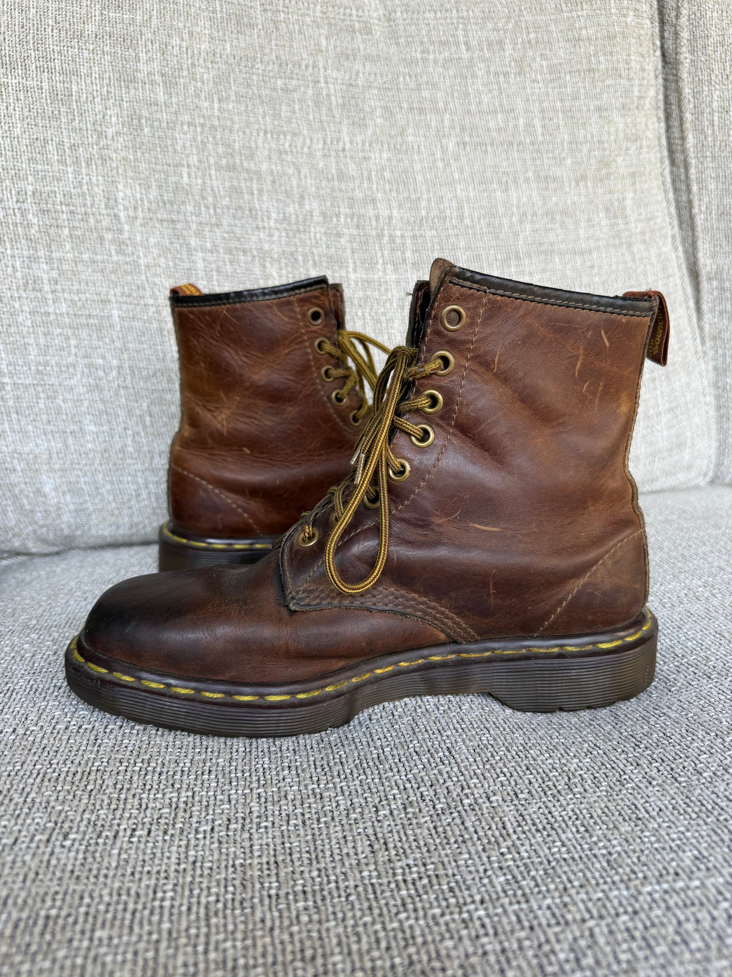 Vintage Brown 1460