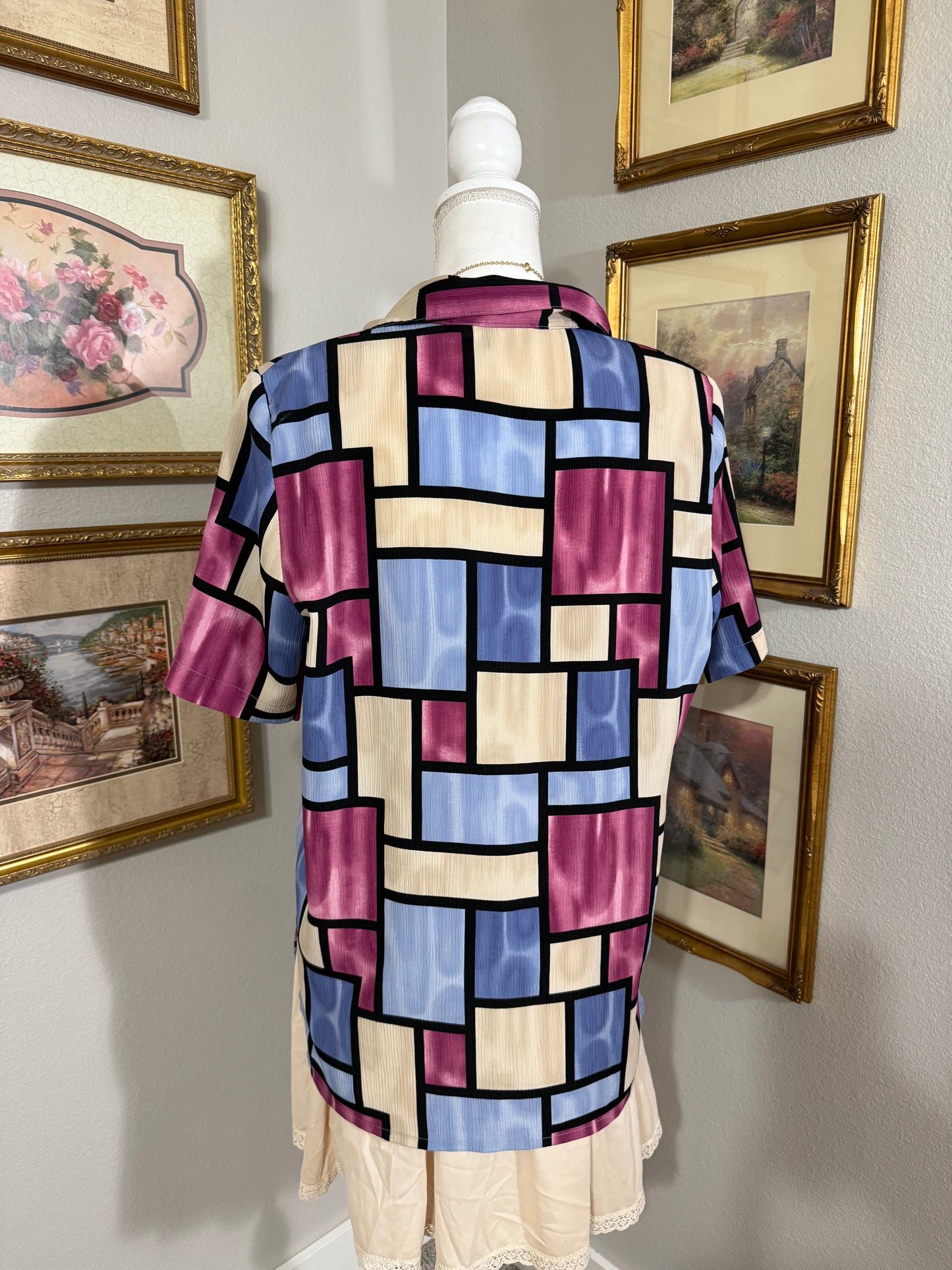 Multicolor Geometric Button Up