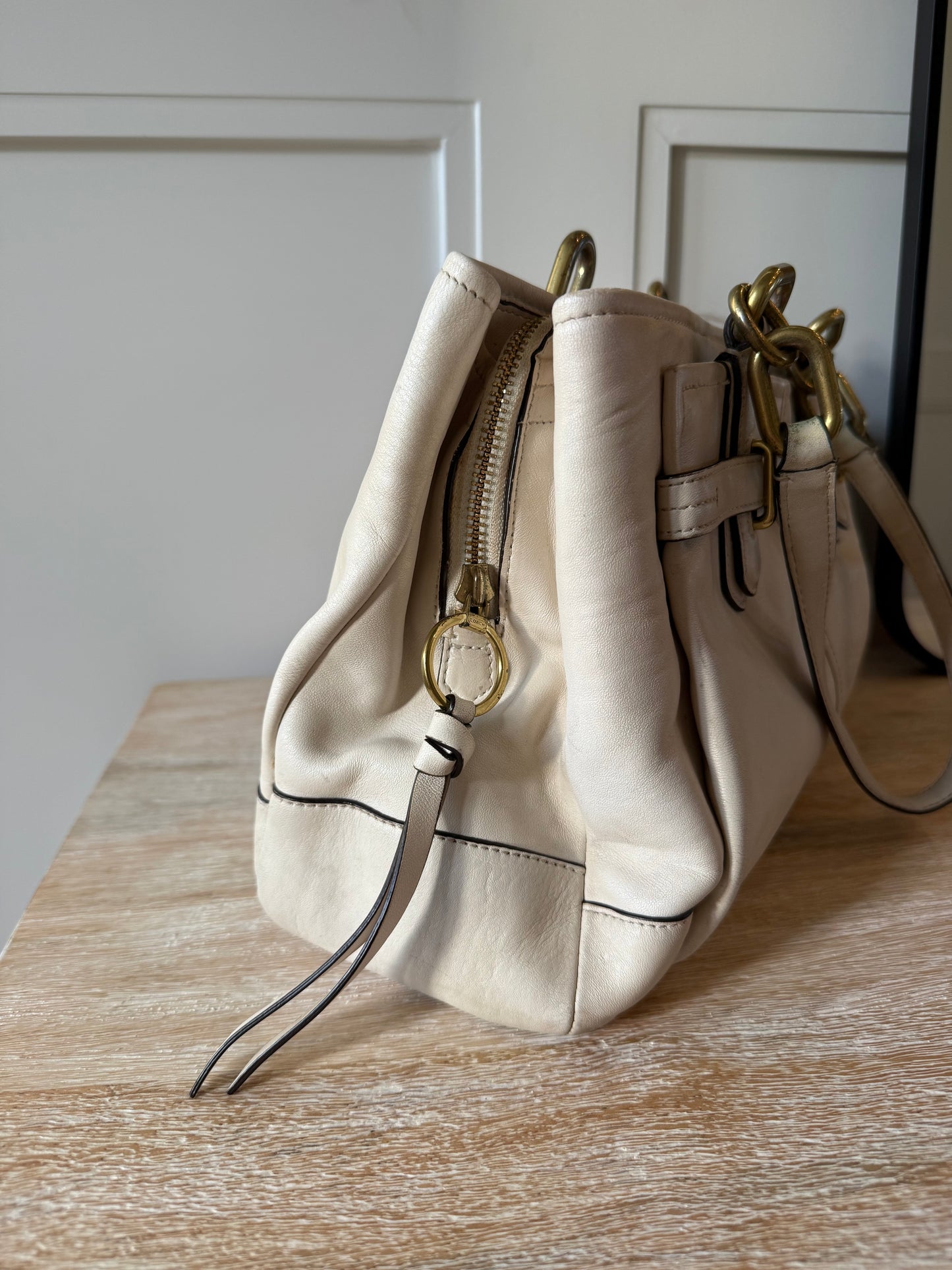 Coach White Chelsea Jayden