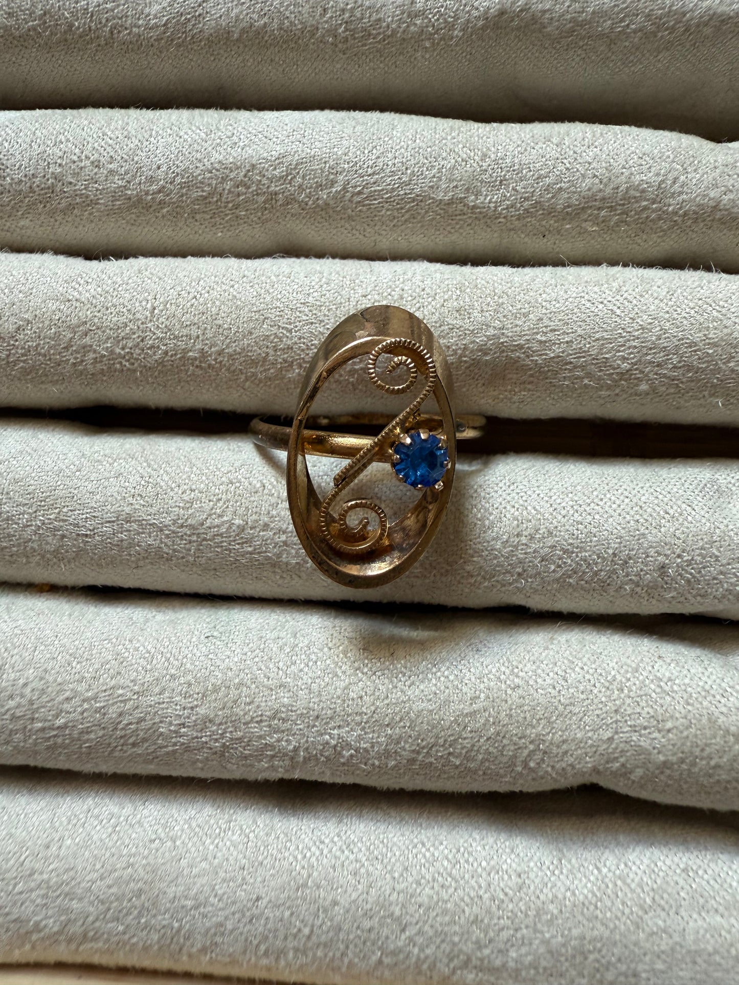 Adjustable Blue Swirl (7.5-10)