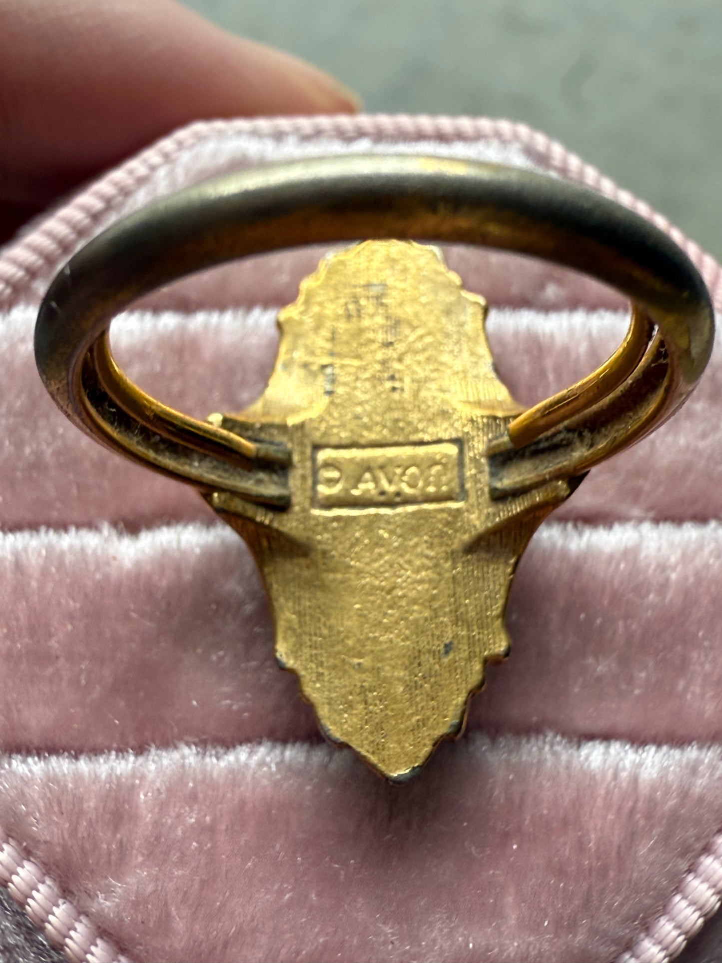 Avon Kensington Ring (6.5-8.5)