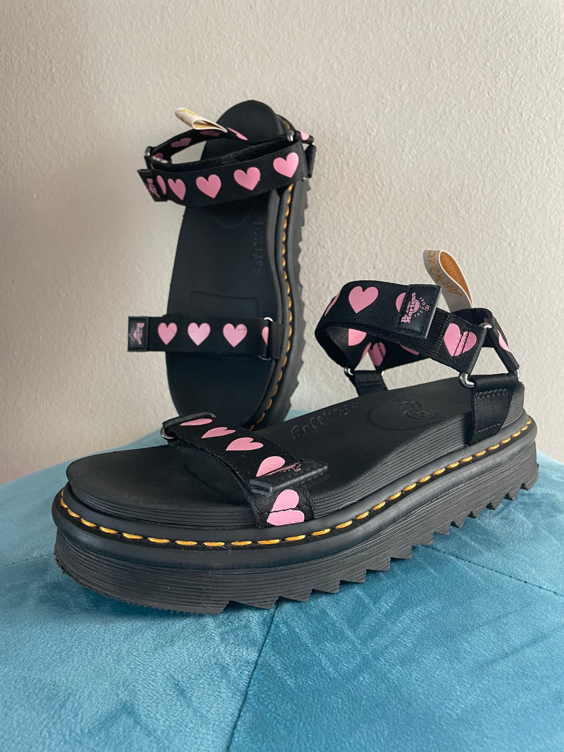 Lazy oaf outlet sandals