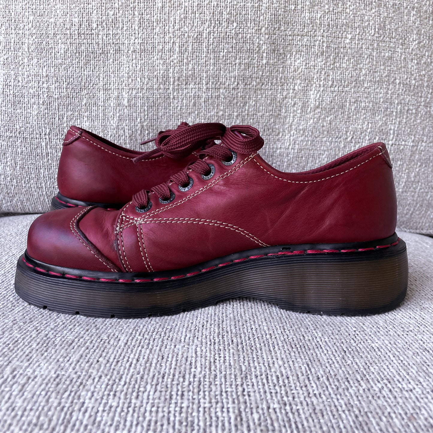 Red 8651 Oxfords