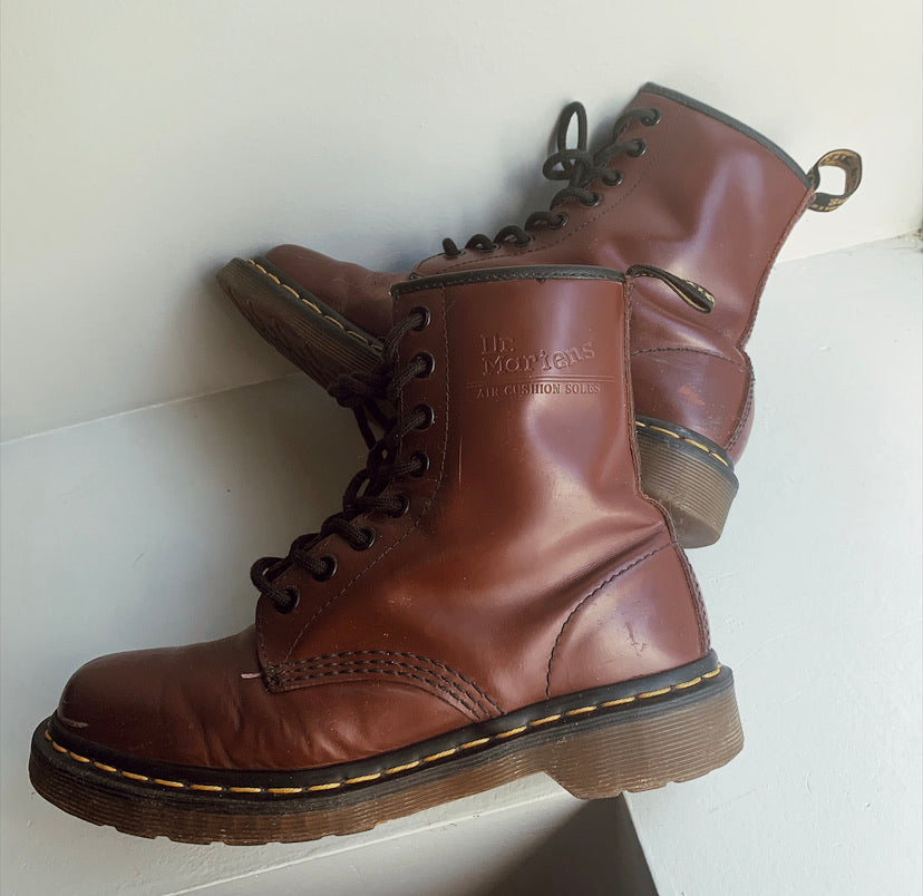 Dr. Marten's Burgundy boots