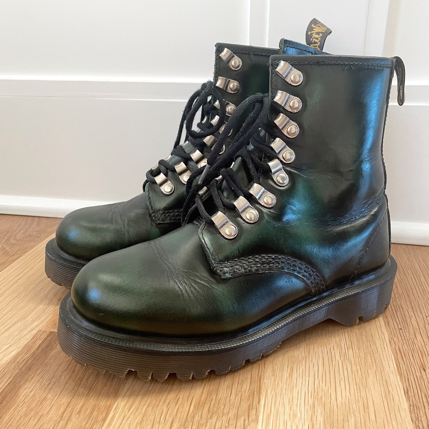 Vintage Green 1460