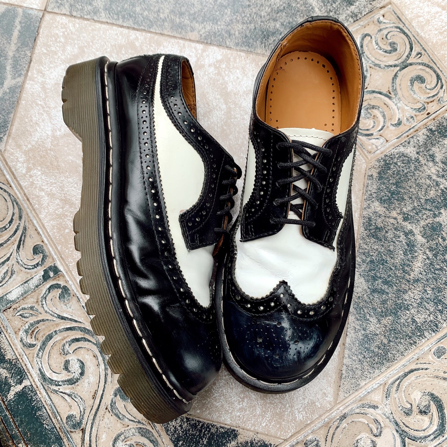 Black and White Brogue Oxford