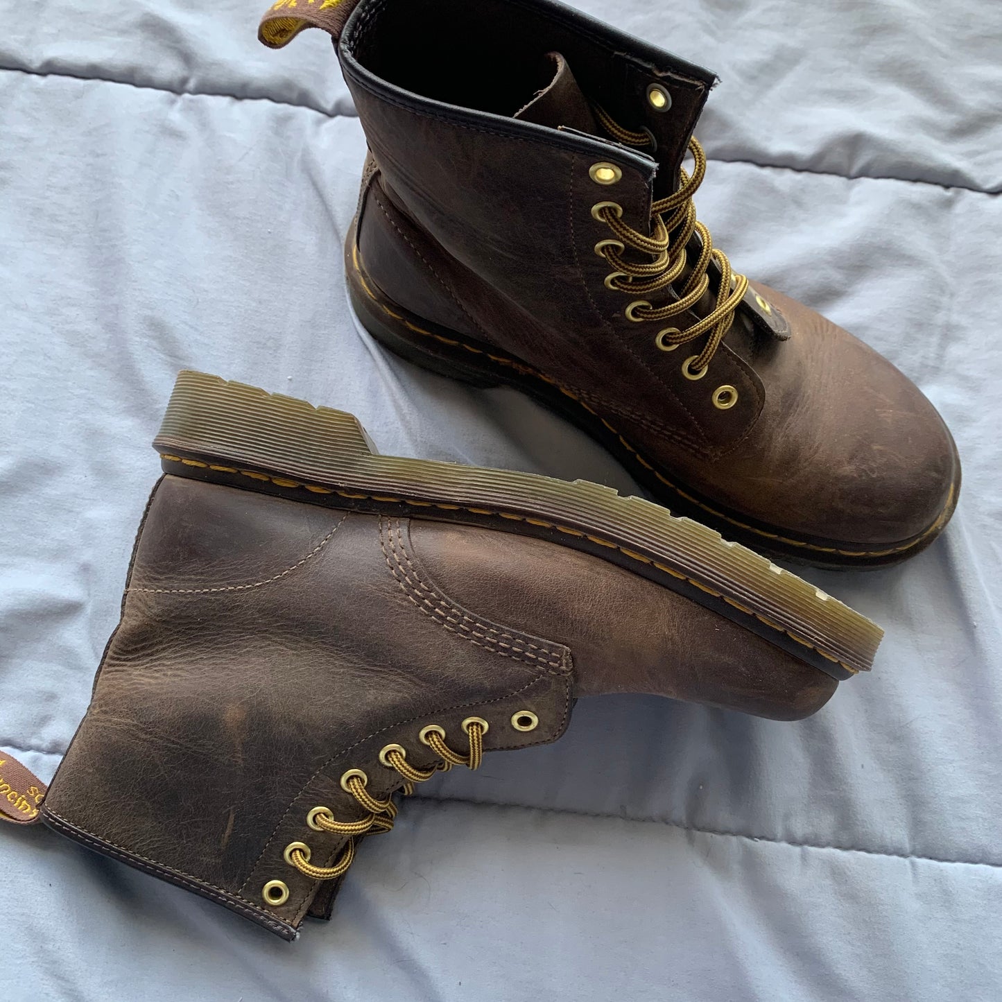 Vintage brown Docs