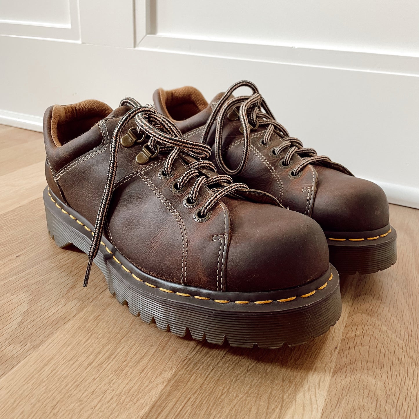 Brown 10940 Oxford